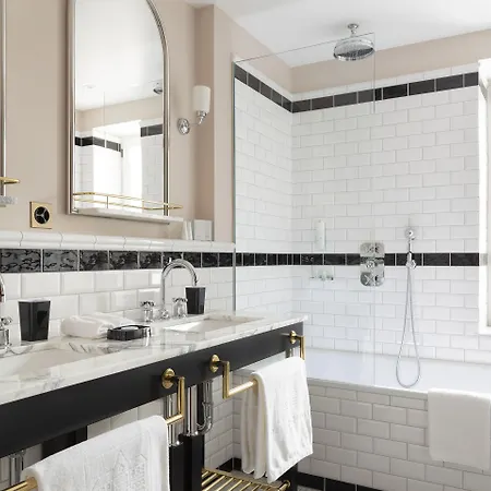 Hotel Longemalle 4*
